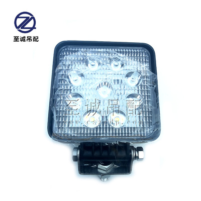 ZTC支腿工作灯【适用中联吊车】中联徐工三一吊车配件