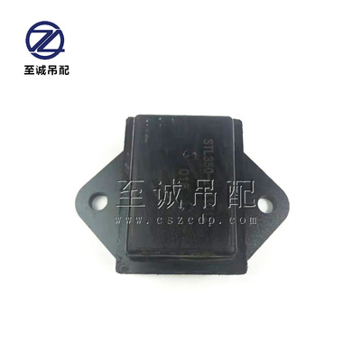 ZTC后桥减震块【适用中联吊车】中联徐工三一吊车配件